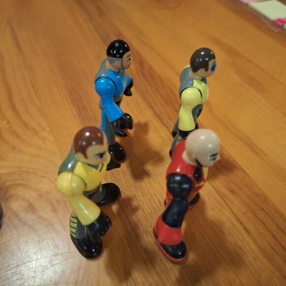 Imaginext Dino Riders 4 Figures 3" Lot Jurassic Dinosaur Blue Yellow Red - Picture 9 of 11